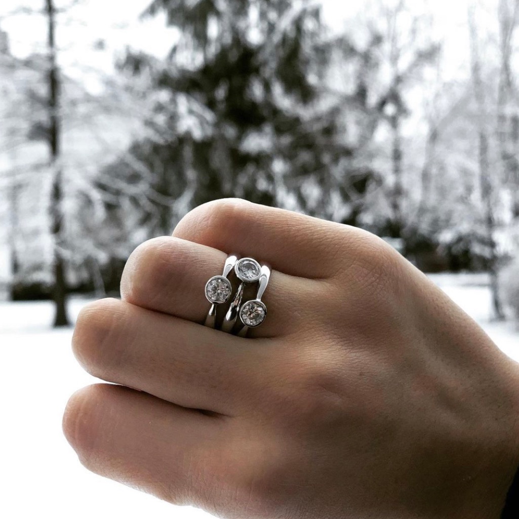 Classic Solitaire Stackable 3 Ring Set Size 6